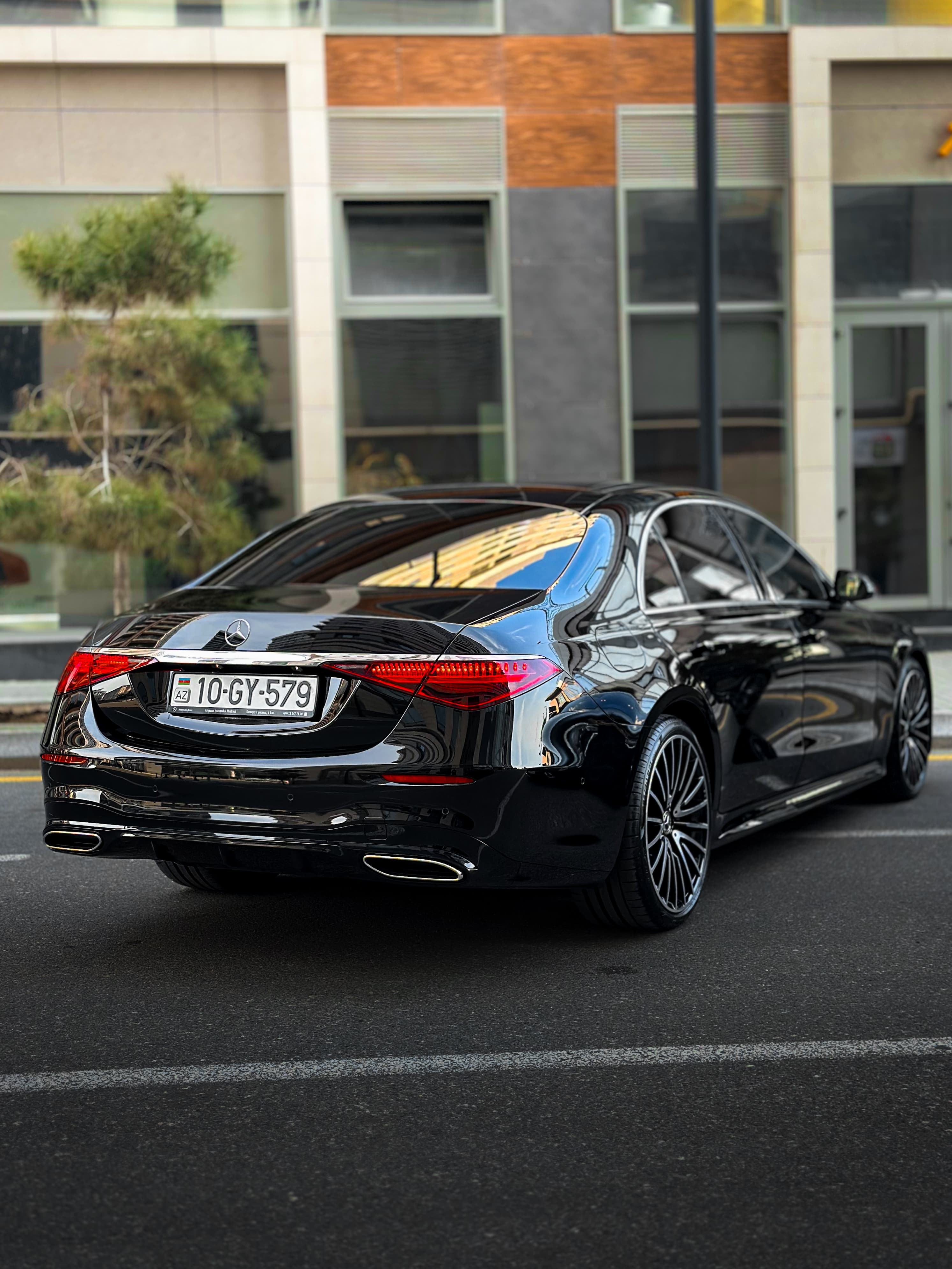 Mercedes S-Class 2024